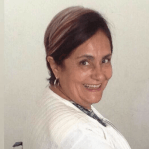 CEDent Clinica de Especialidades Dentales Dentistas en la Colonia del Valle CDMX Ciudad de Mexico-Pacientes-04